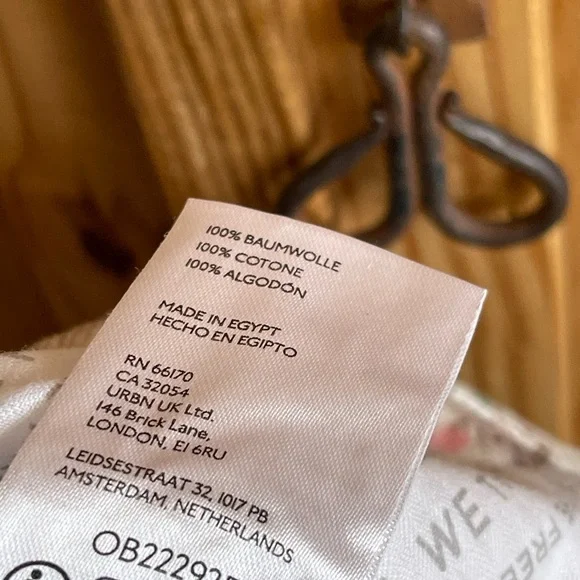 Free People Deep Trance Mid Rise Cropped Jeans in Wallpaper Floral Size 29 - Picture 8 of 8